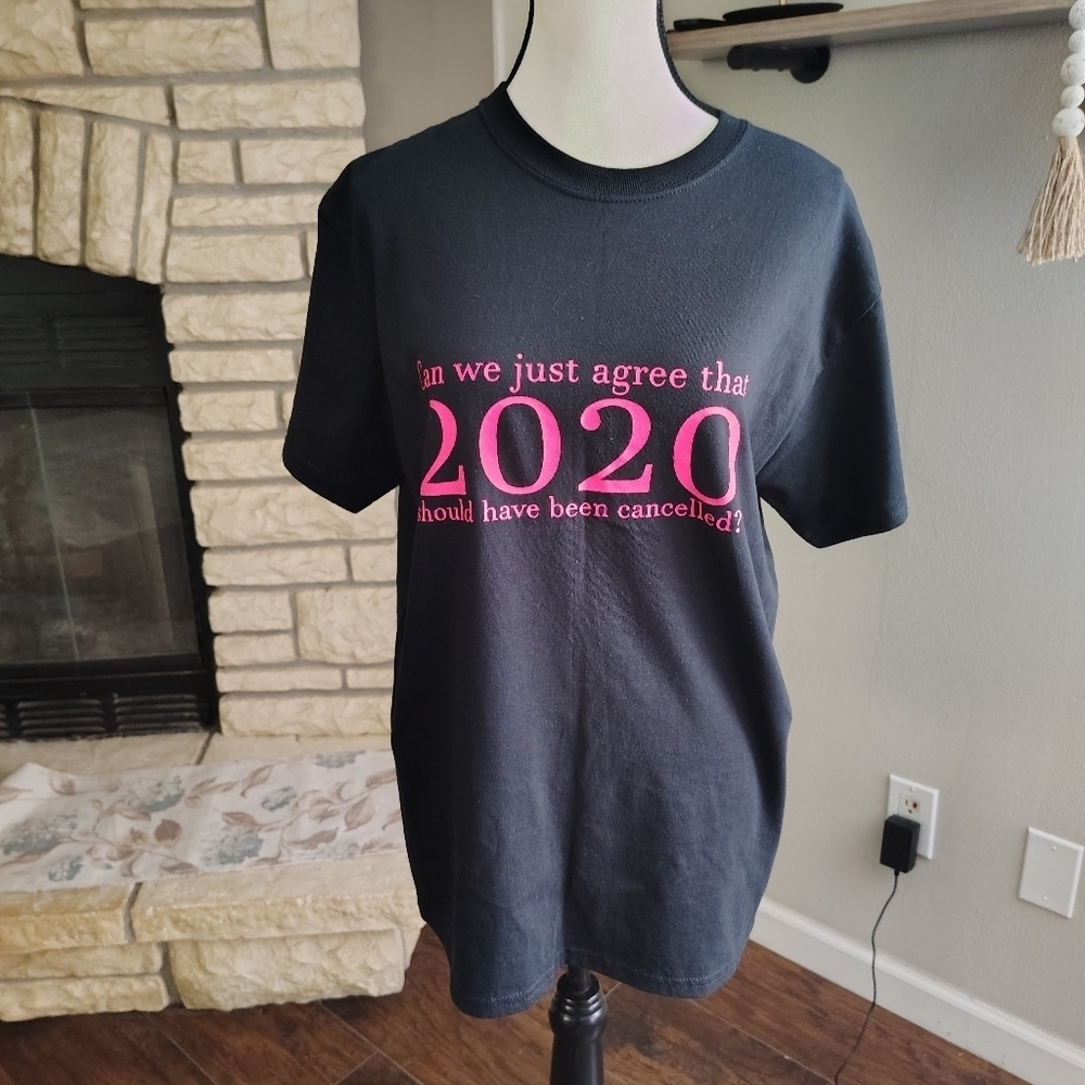 Gildan Black 2020 New T-Shirt Medium - Picture 1 of 3